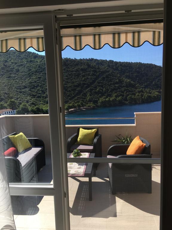 Apartments Ladesta Lastovo Exterior photo